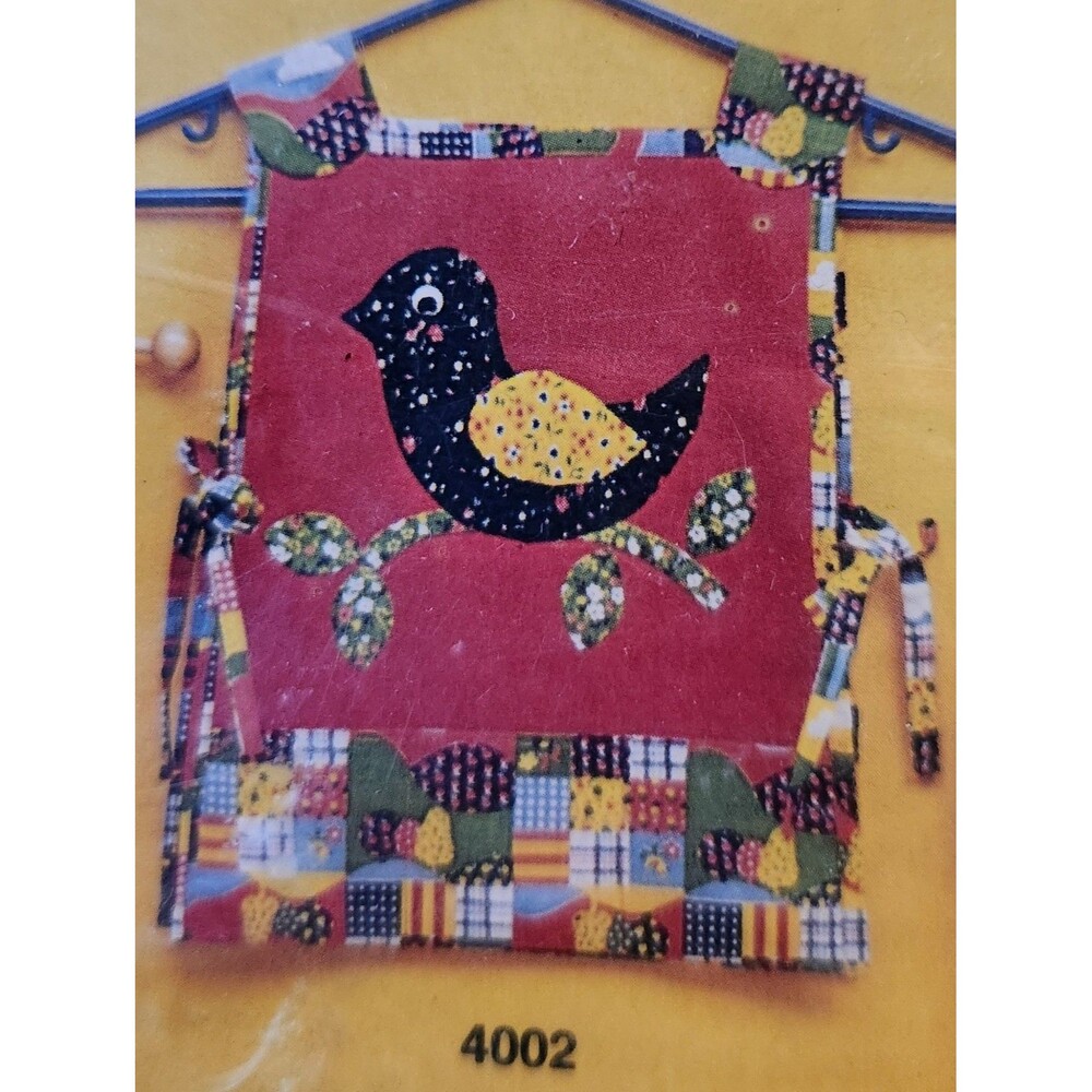 Retro 1979 Artcraft concepts Patchhwork Toddler Smock Kit
